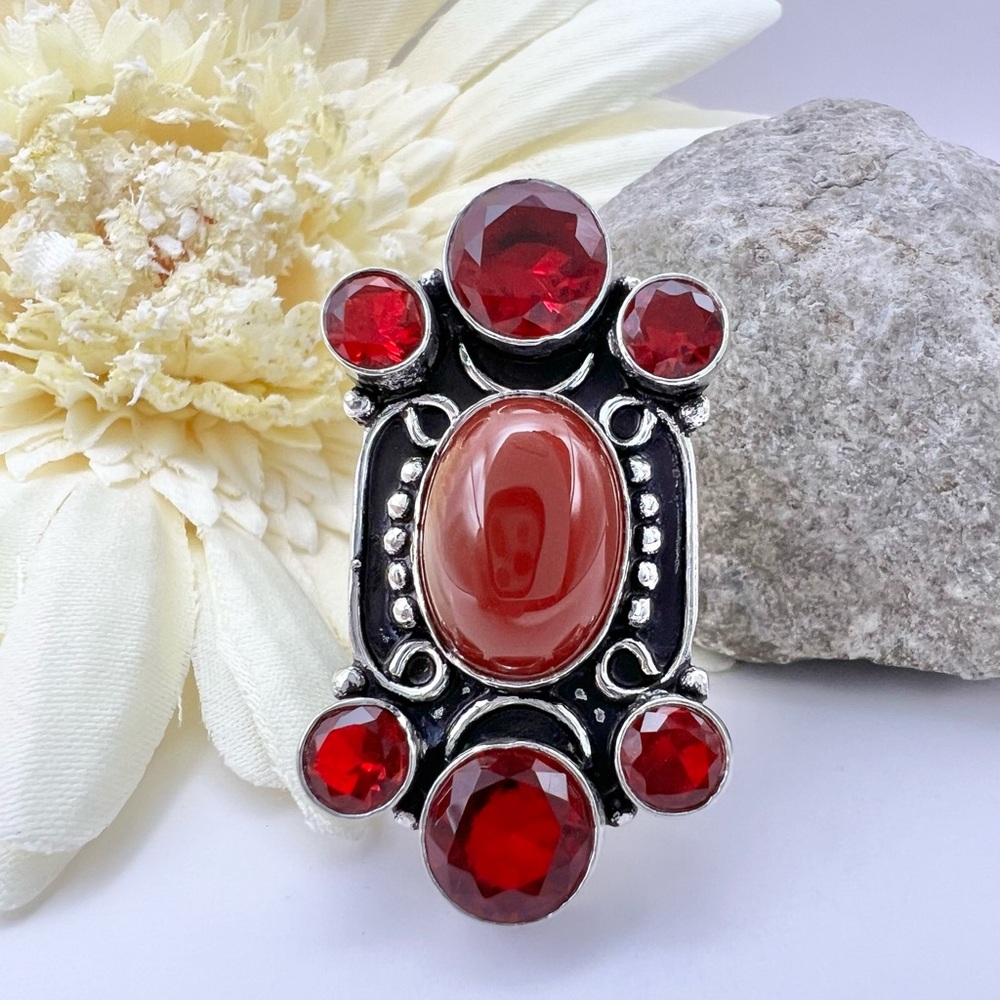 CARNELIAN/GARNET RING